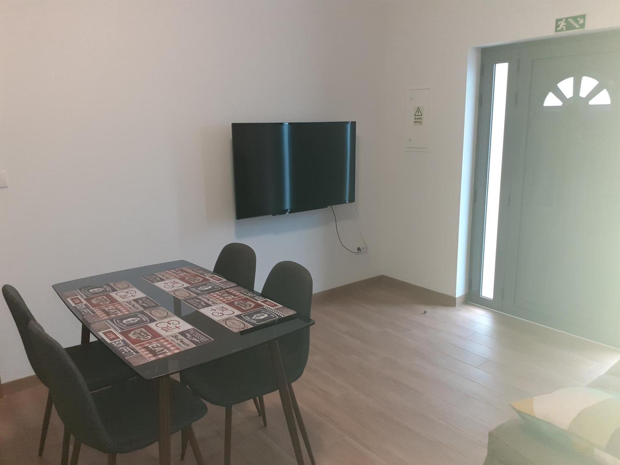 Alojamento Rodrigues Arcos de Valdevez Ngoại thất bức ảnh