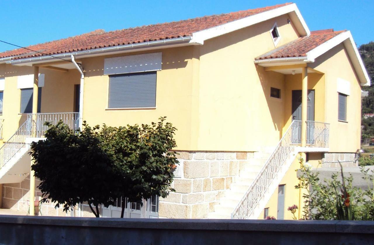 Alojamento Rodrigues Arcos de Valdevez Ngoại thất bức ảnh
